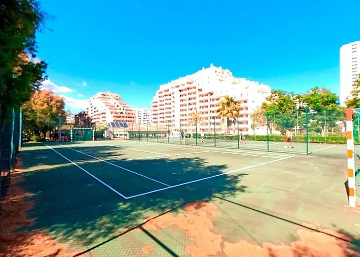 アパート Paraiso Bloco B