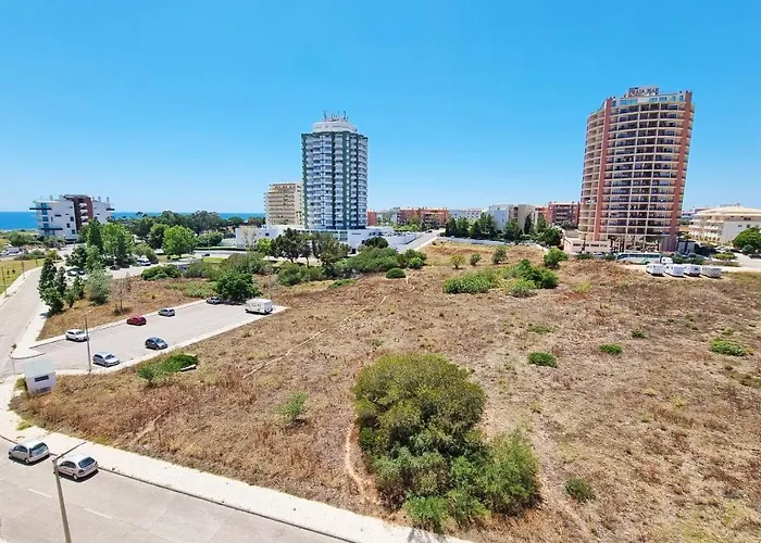 アパート Paraiso Bloco B *