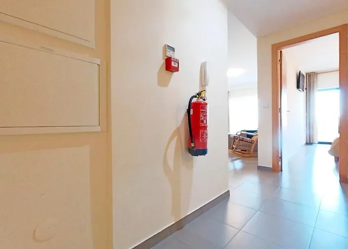 Paraiso Bloco B アパート ポルティマン