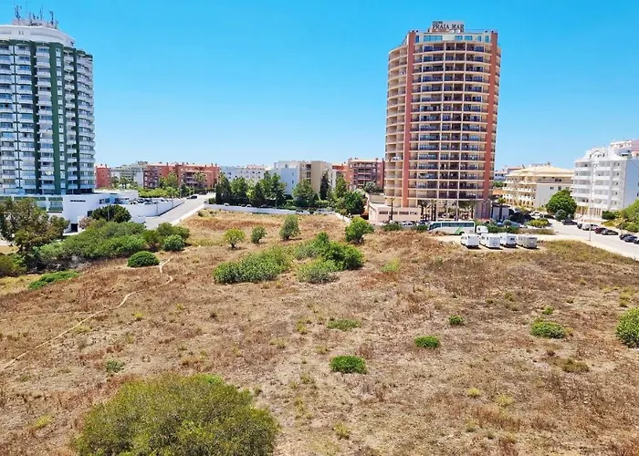 アパート Paraiso Bloco B *