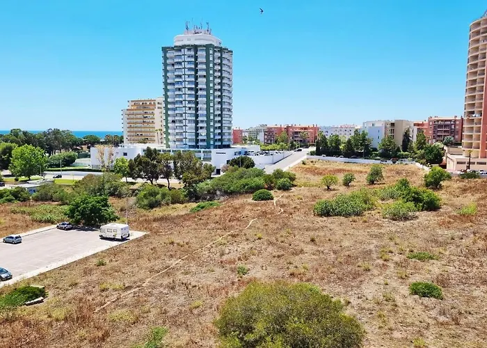 アパート Paraiso Bloco B