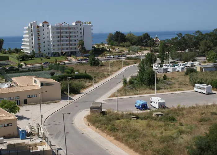 Paraiso Bloco B アパート