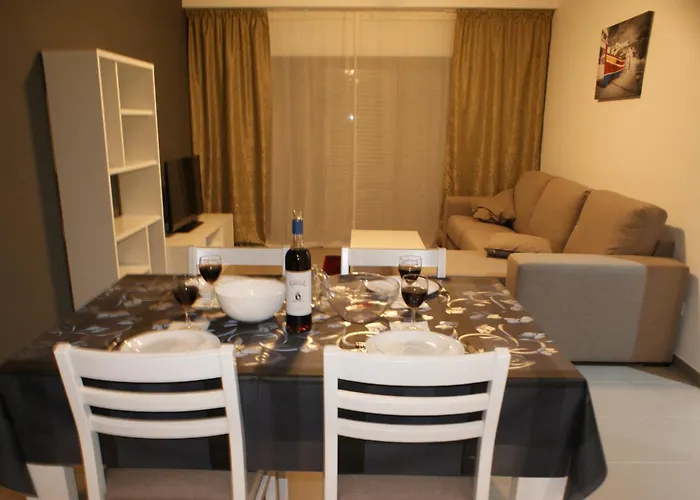 アパート Paraiso Bloco B ポルティマン